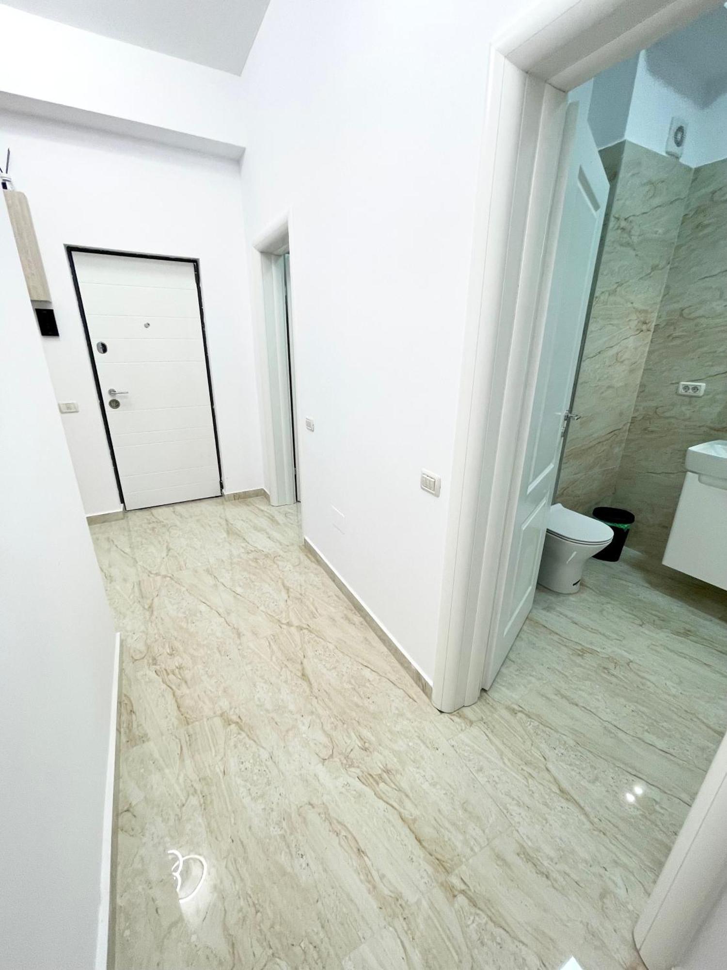 Adress Ad25 *